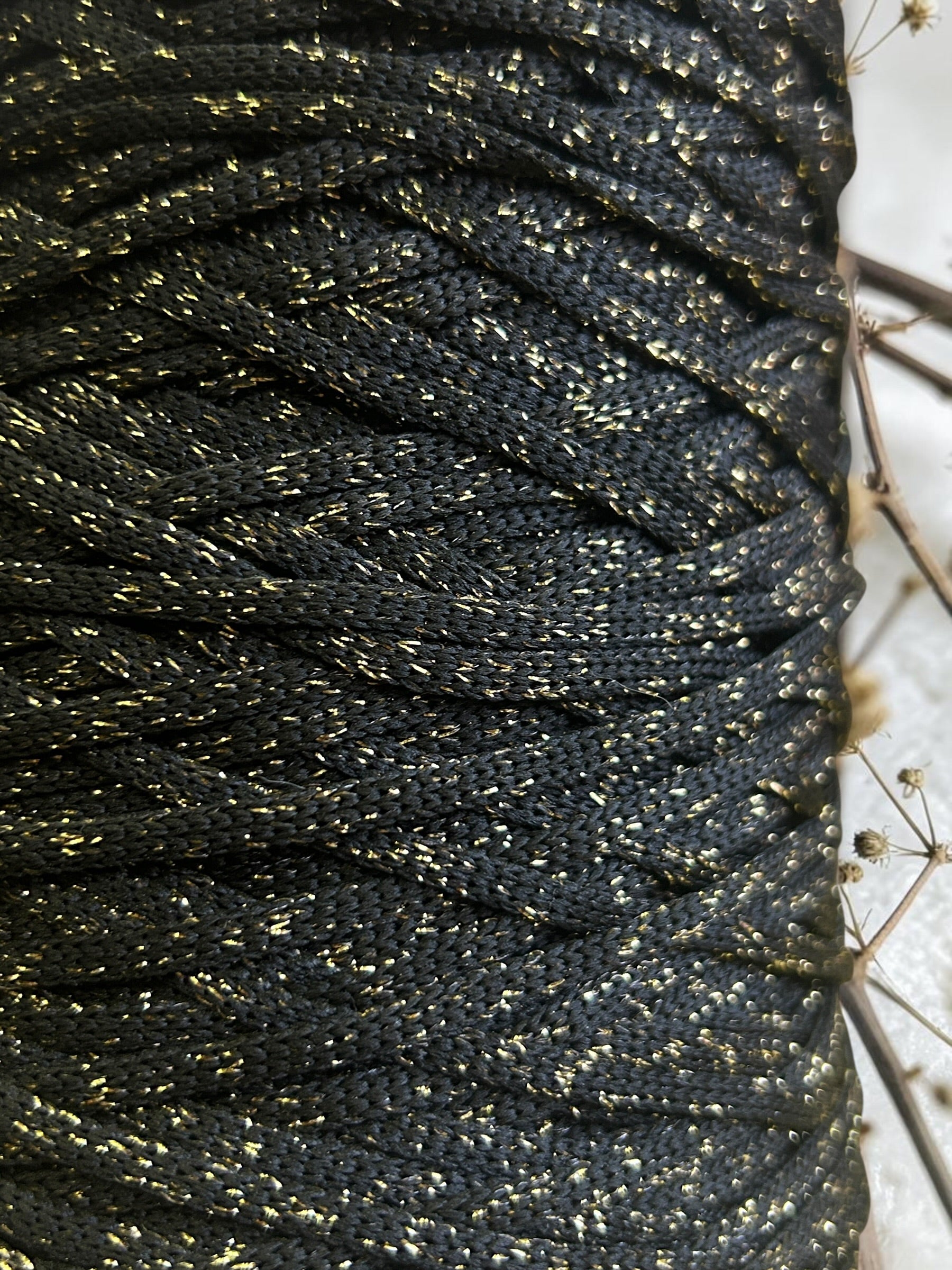 Cordón Premium Brillante 4 mm